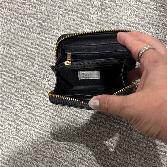 A new day Black Leather Wallet with Gold Zipper - Picture 2 of 2
